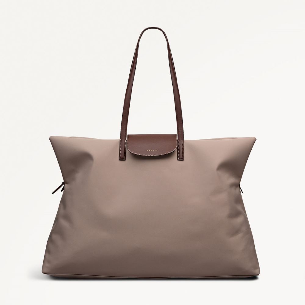 Women's | Radley London Pocket Essentials - Large Ziptop Shoulder - Porcini